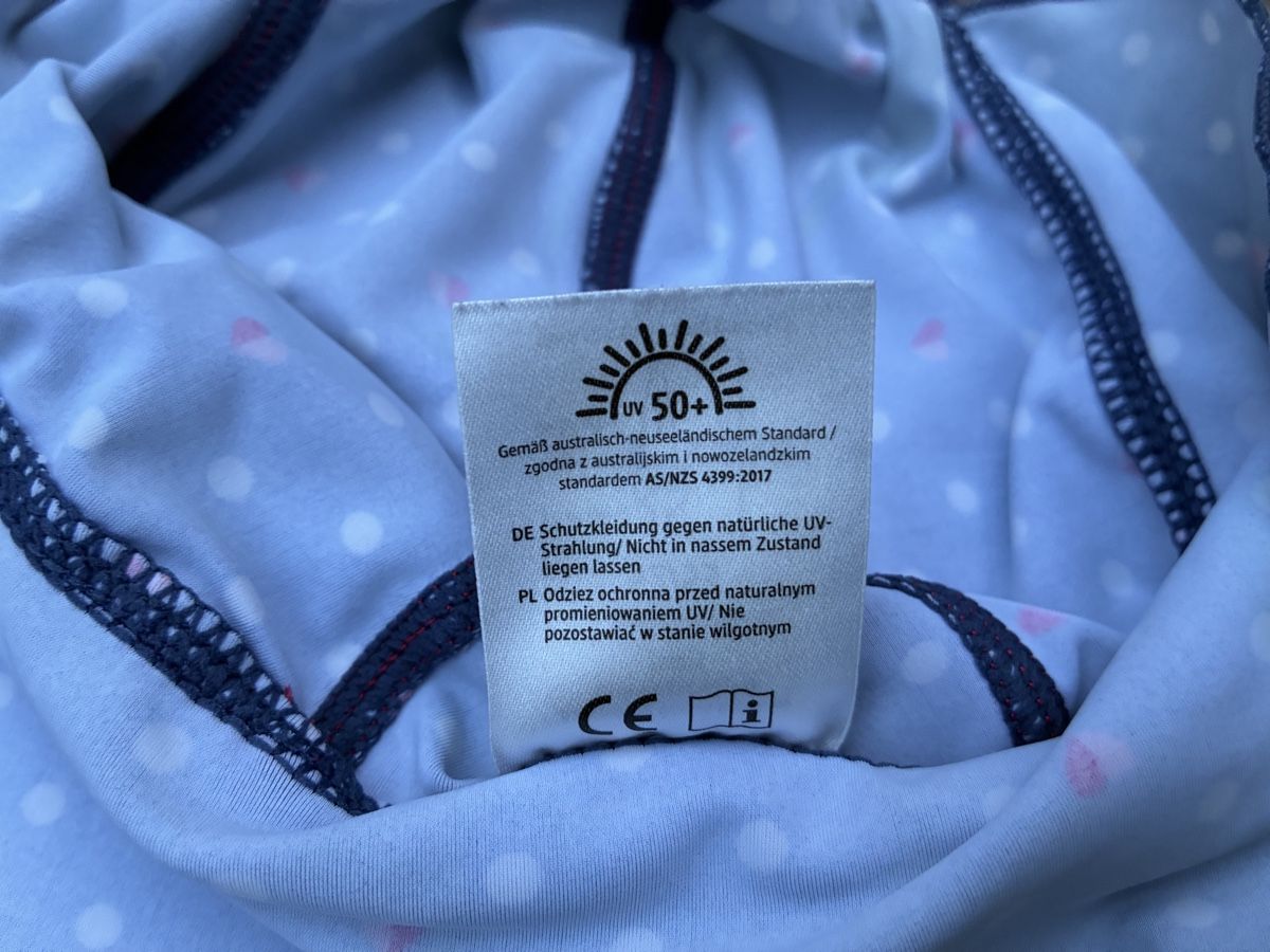 Autres vêtements garçon: Pusblu Badekappe, UV 50+ Grösse 52/53 Nackenschutz – D'occasion à Winterthur par Tiklo 2