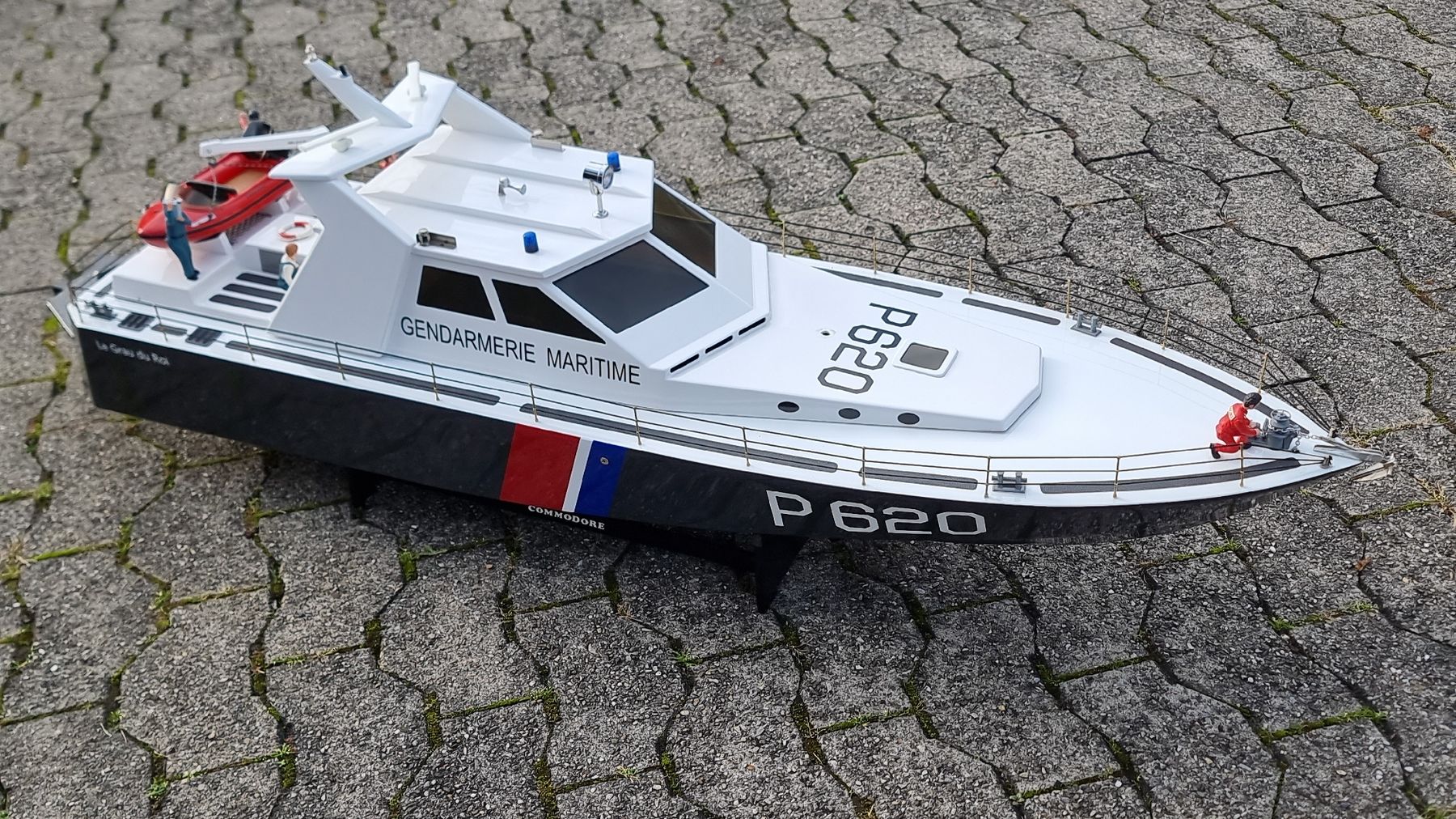 Graupner RC Modellbau: Graupner Commodore Patrol Brushless – Gebraucht aus Bellach von Super15 4