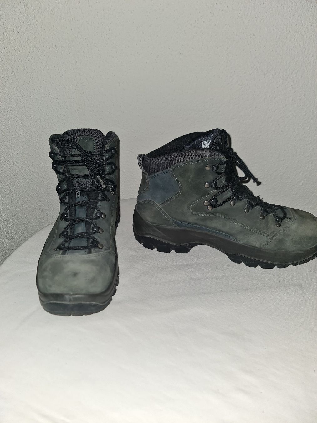 Lowa Herrenschuhe: lowa Arbetsschuhe – Neu (gemäss Beschreibung) aus triengen von fad_g29d 1