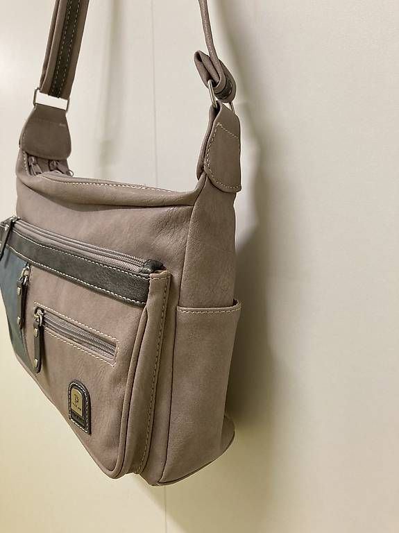 Taschen für Damen: Handtasche – Gebraucht aus zürich von Apfel2 2