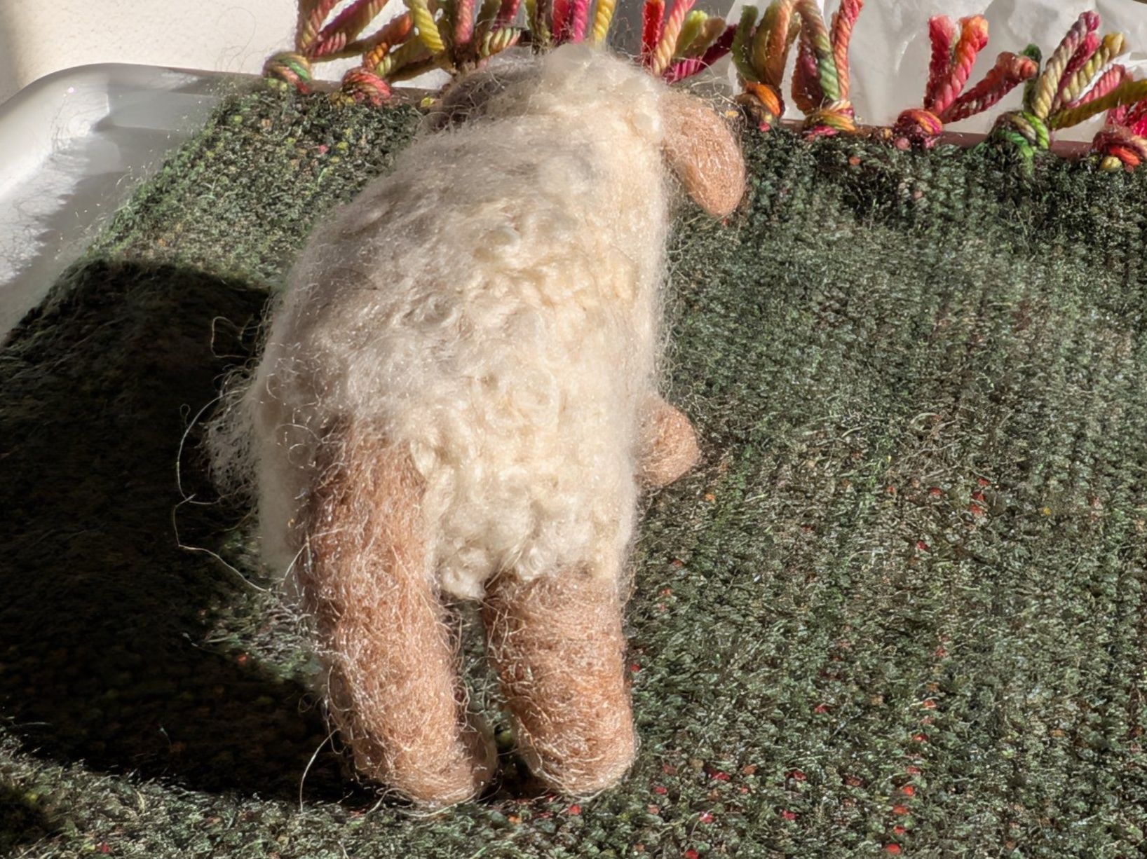 Statuette: Handgefilztes Schaf aus Schweizer Wolle – Nuovo (secondo la descrizione) da Gempen venduto da DennisKl 3