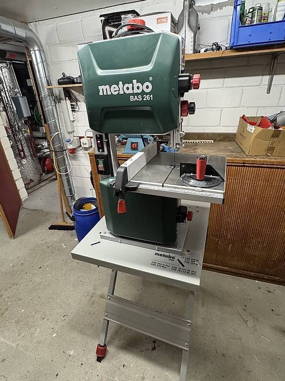 Metabo Seghe: Metabo Bas 261 Bandsäge mit Untersatz – Usato da Kirchdorf BE venduto da Kobi33