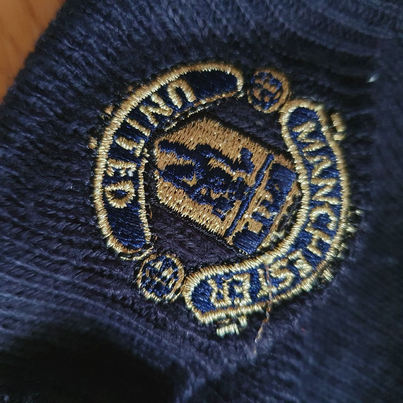 Altro abbigliamento per bambino: Bonnet Manchester United hiver chaud – Usato da Prilly venduto da RoDyRe 2