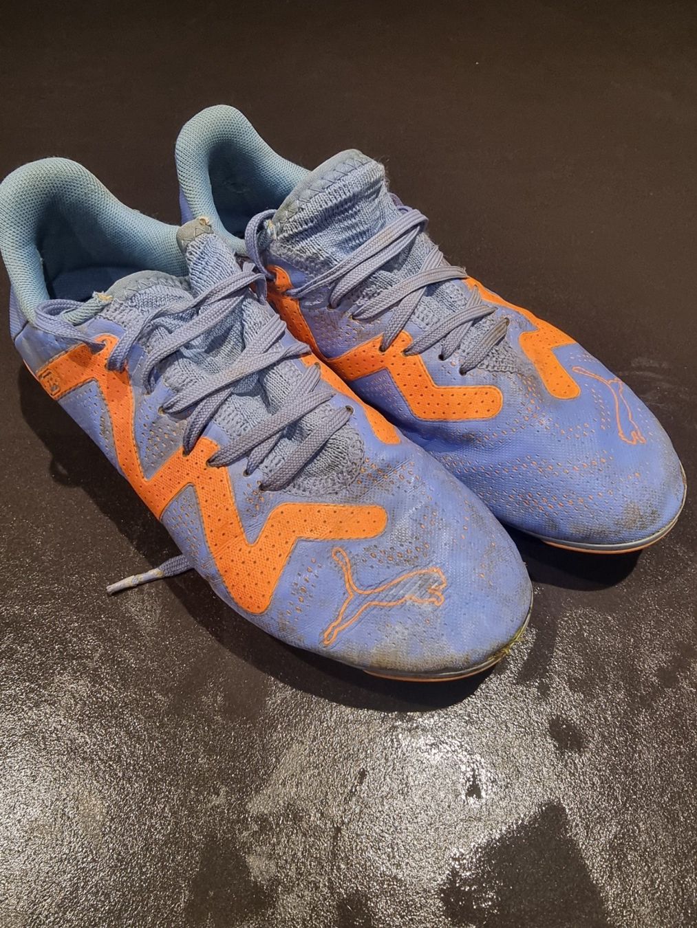 Puma Schuhe für Jungen: Puma Fussballschuhe, 34 – Gebraucht aus Buttikon SZ von Limo180