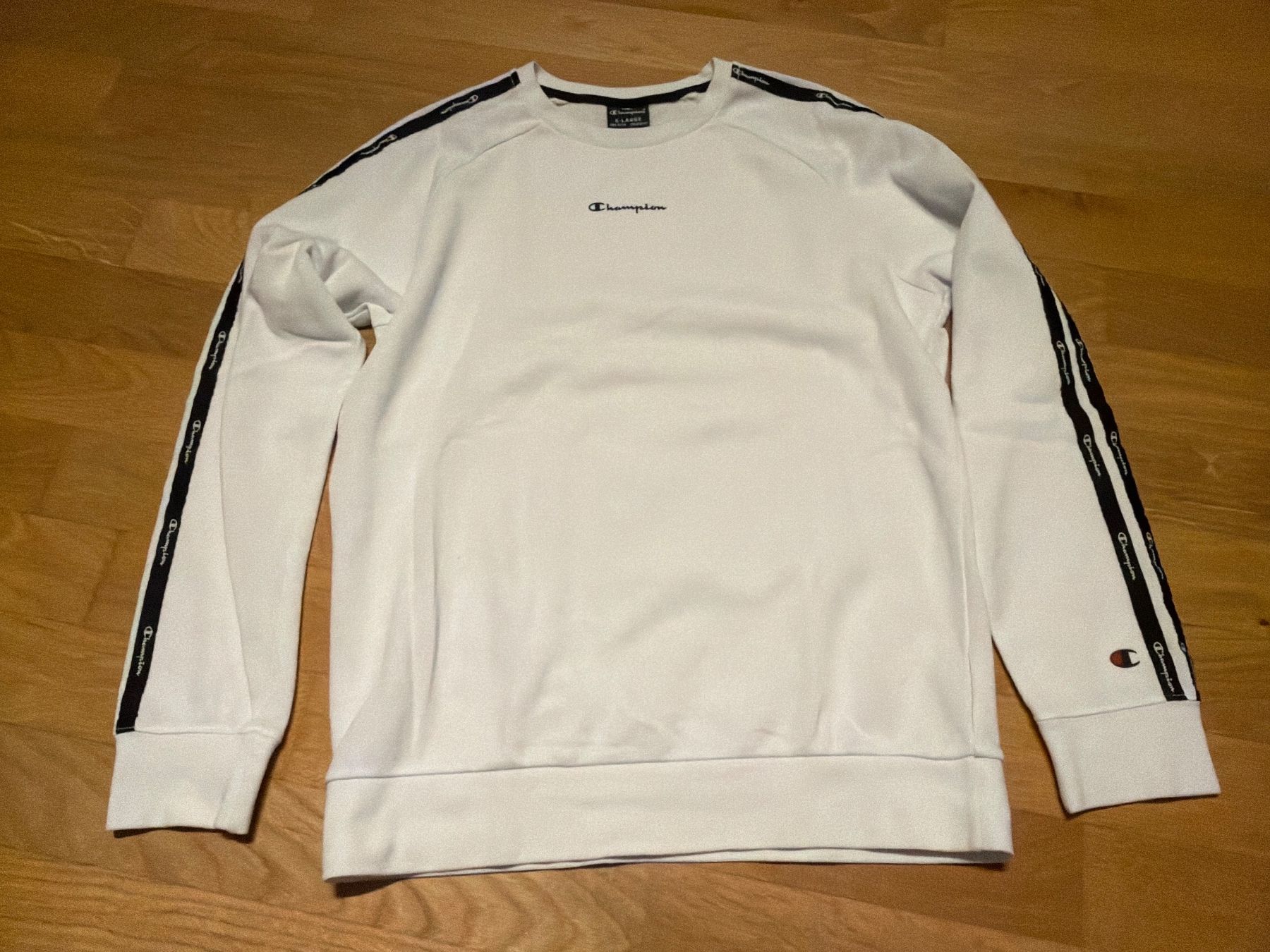 Champion Pullover & Sweatshirts: Pullover Champion X-Large – Gebraucht aus Bern von chrimi05