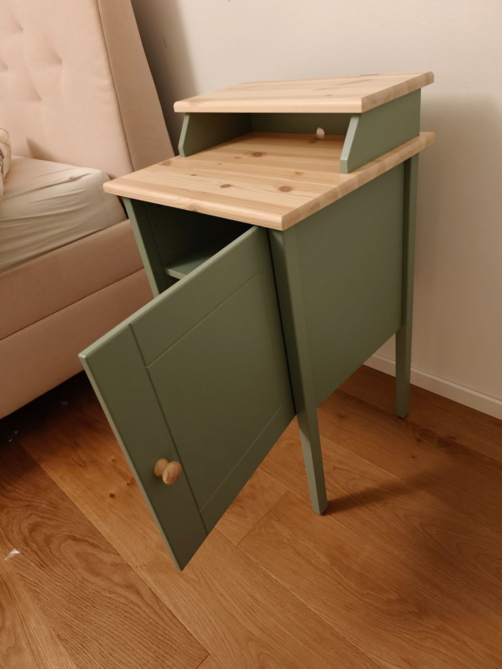 Ikea Tables de nuit: Nachttische  Nachttisch, IKEA Olderdalen – D'occasion à Adligenswil par ser_6mpq 2