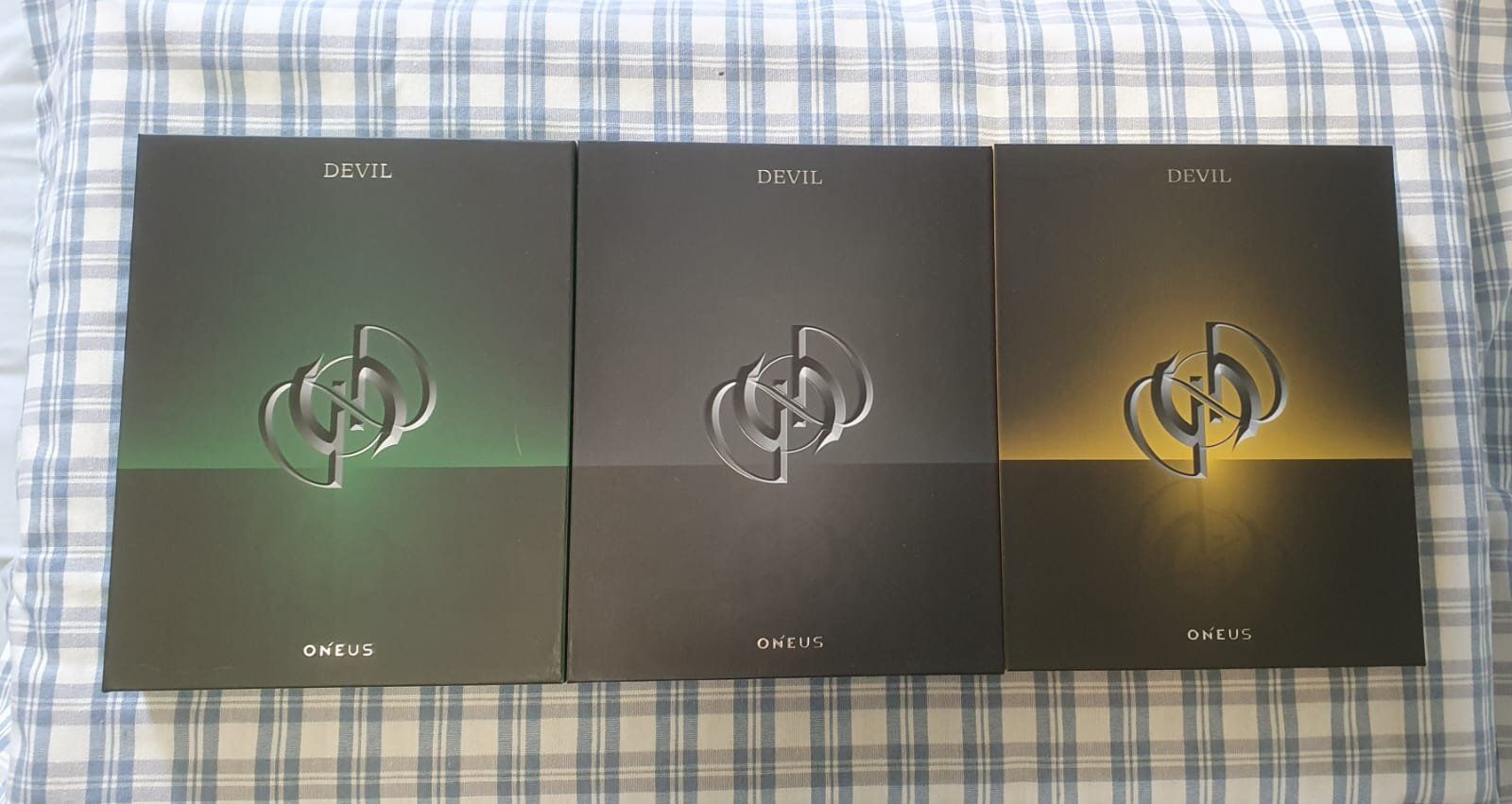 CDs: Oneus - [Devil] 1st Album Set – D'occasion à Kriens par befor83