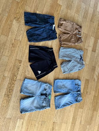 Jungen Kleiderpaket Sommer 122/128
