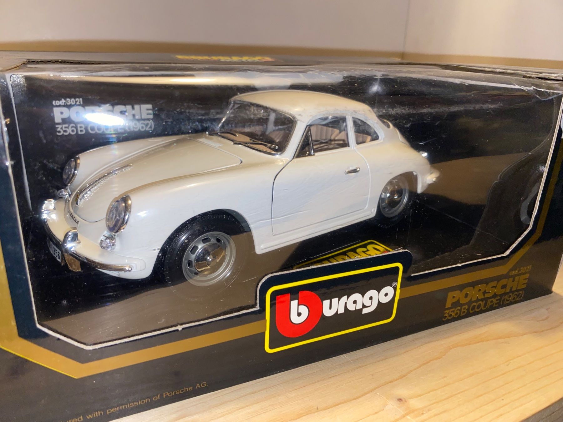 Porsche Modellini d'auto: Porsche 356 B Coupe 1/18 – Nuovo (secondo la descrizione) da Wohlen AG venduto da PrivatSammlung
