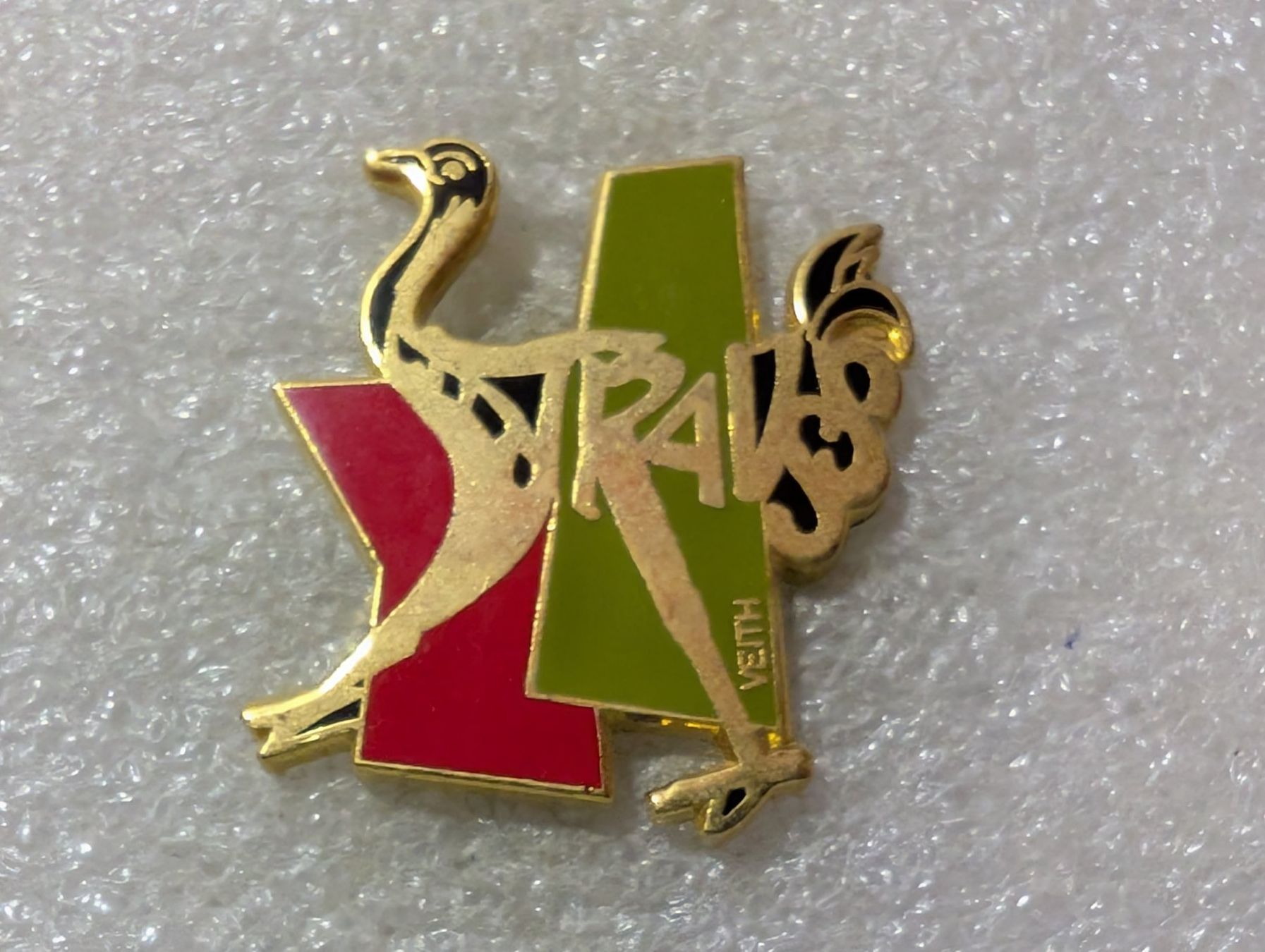 Plaketten & Abzeichen: Ansteckpin 144: Strauss – Gebraucht aus Oppligen von Pin-Fall-Shop