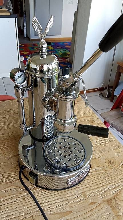 Macchine per caffè & Macchine per espresso: Elektra Micro Casa Leva S1C – Usato da Colombier NE venduto da Riderhomer