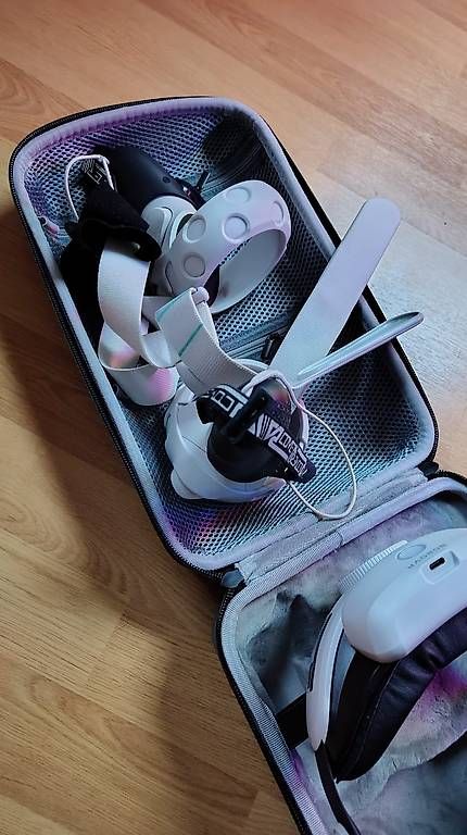 Meta Casco VR: Meta Quest 2 for sale – Usato da Trimbach venduto da mir_m2bl 1
