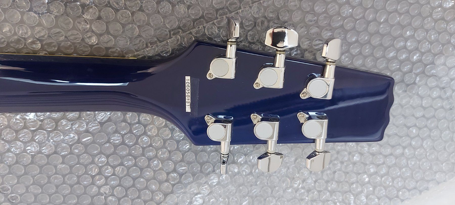 Aria Musikinstrumente: Aria 50th anniversary edition e-gitarre , neuwertig – Neu (gemäss Beschreibung) aus Glattbrugg von Swissmusik 5