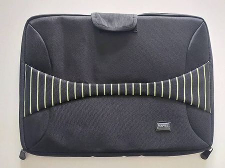Tasche für Tablet und Notebook, 45x34 cm