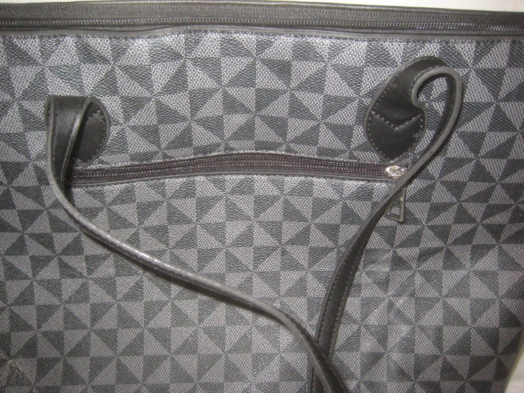 Borse da donna: DAMEN HANDTASCHE – Usato da Uster venduto da flocke1 1