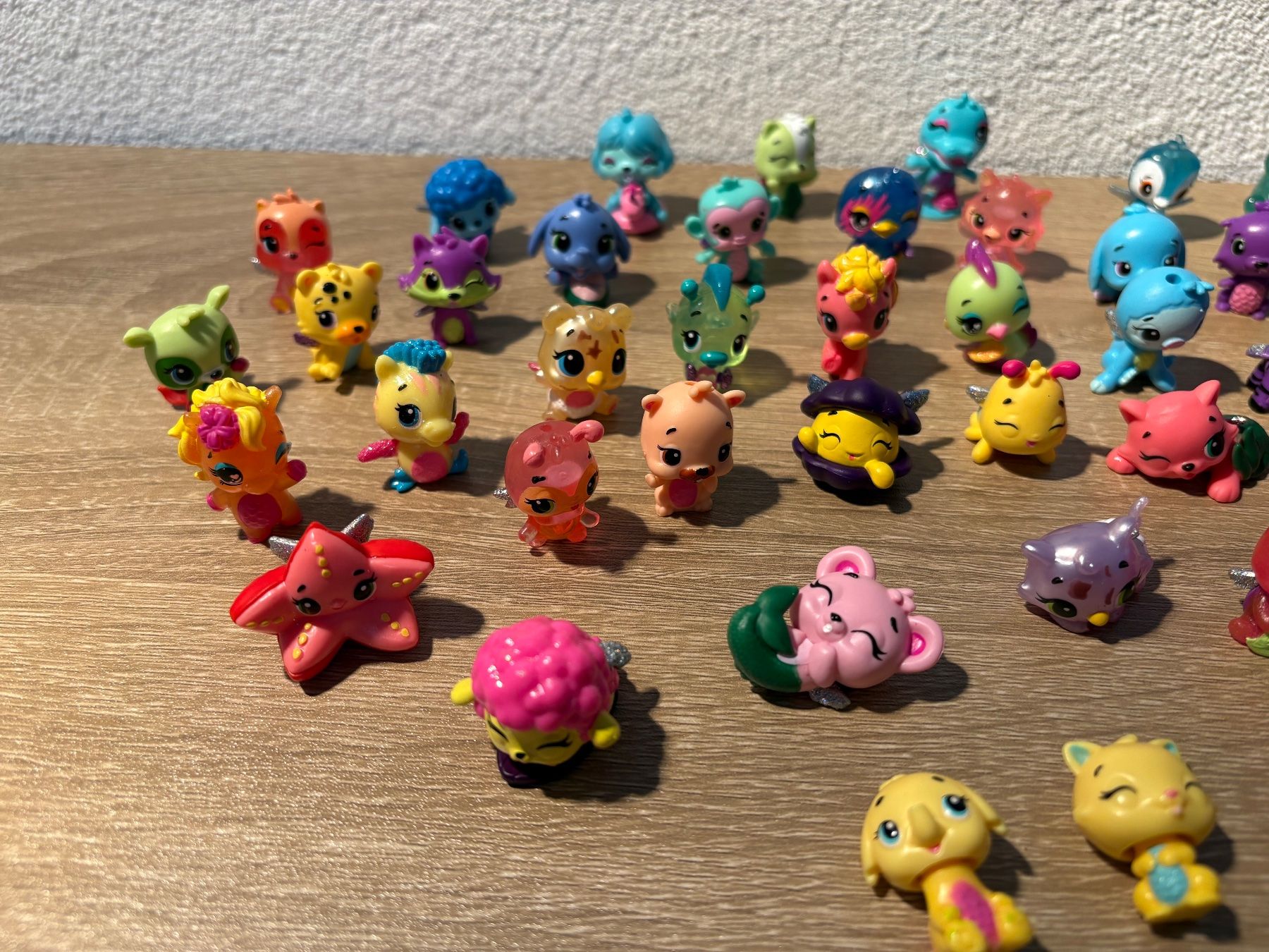 Hatchimals Giocattoli: Figurines Hatchimals lot 2 – Usato da Martigny venduto da jcj_j2fb 1
