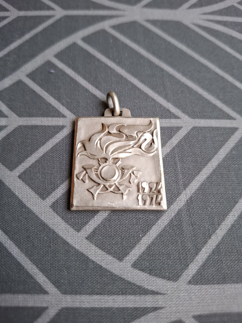 Medaglie: Médaille Militaire en Argent 800 – Usato da Le Locle venduto da Maria.222 2