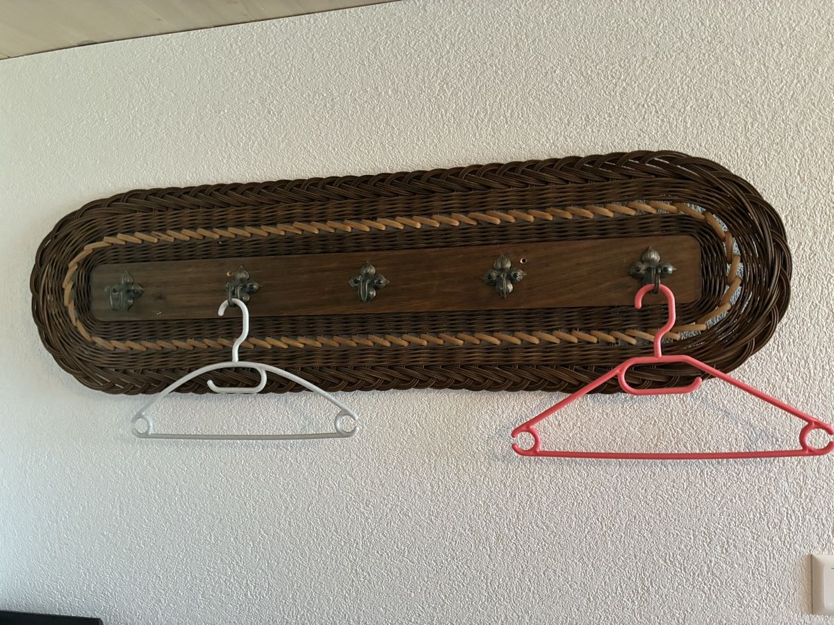 Guardaroba: Garderobe  – Usato da Belp venduto da Hornusser54