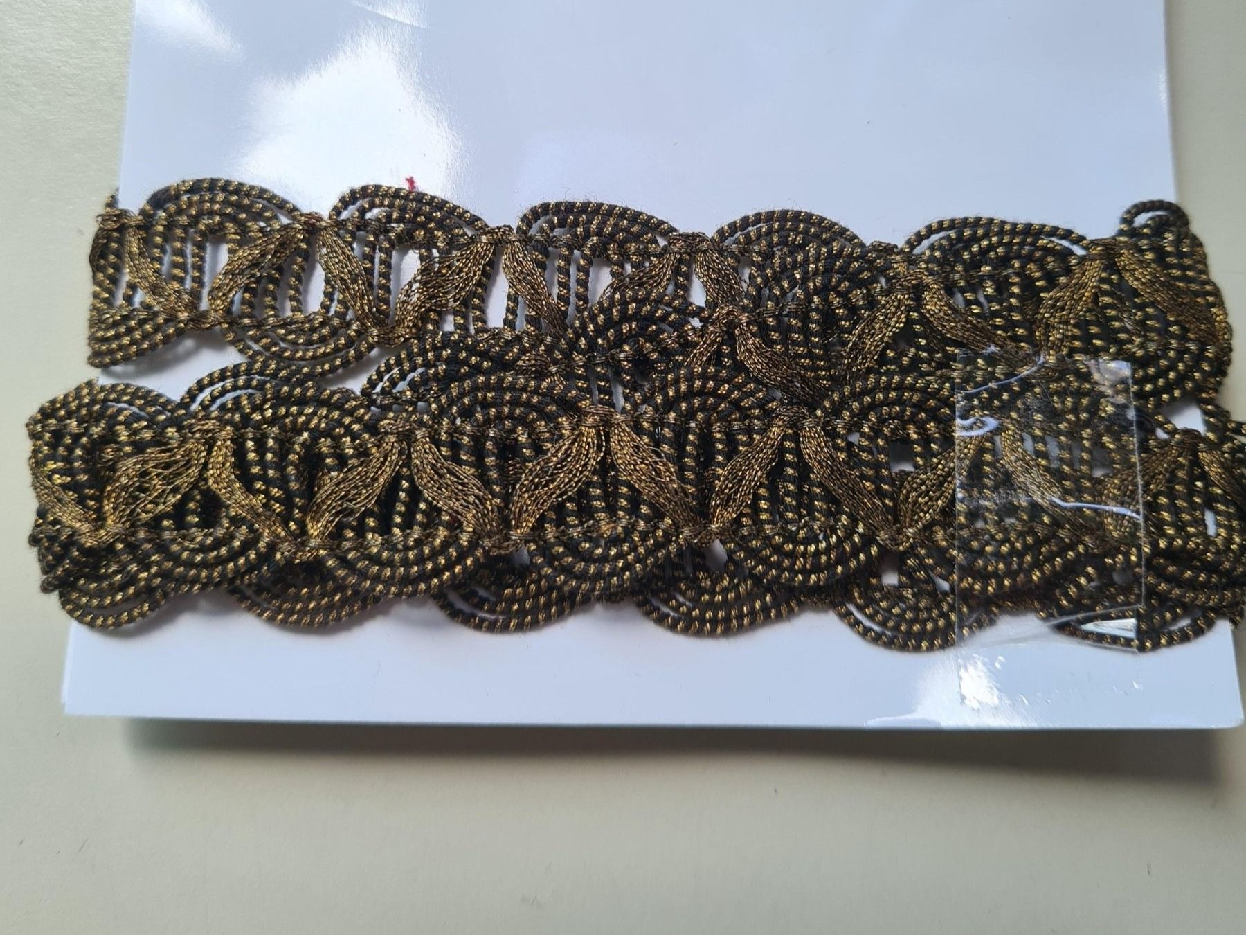 Tissus: Borte / Soutache 1Meter 18mm breit – D'occasion à Urdorf par sumrum