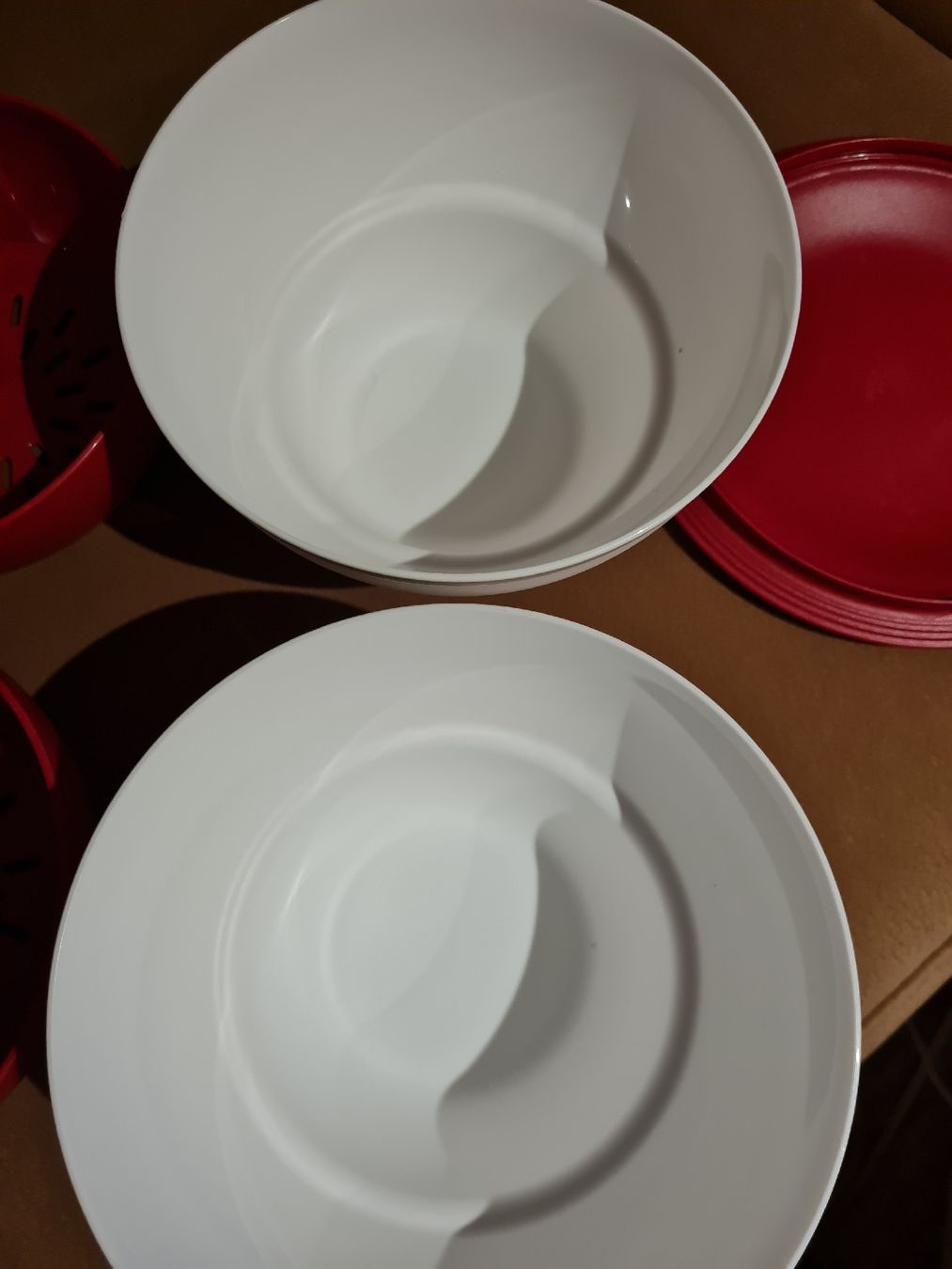 Tupperware Contenitori & Simili: Tupperware 2 Servierschalen neu – Nuovo (secondo la descrizione) da Münsingen venduto da Cuci31 1