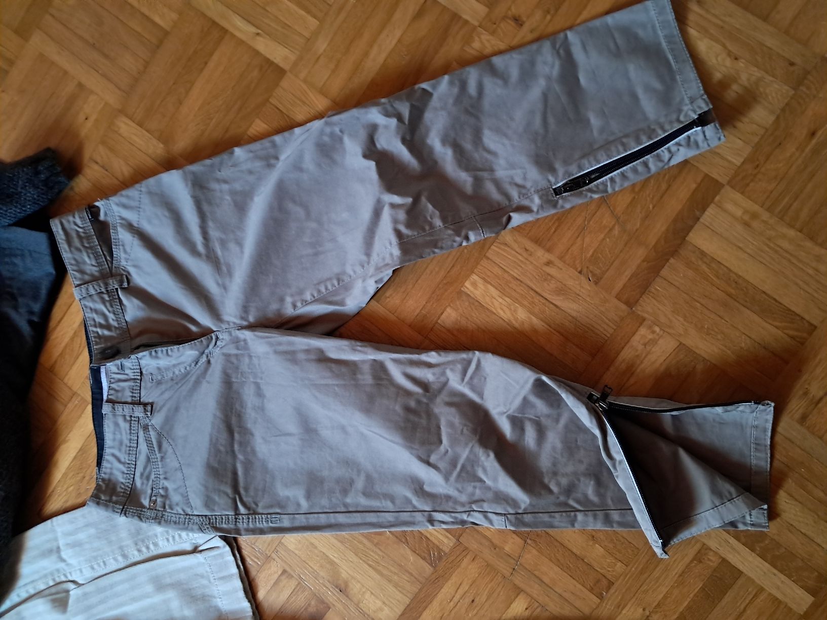 Marc Cain Lots de vêtements: Marc Cain Paket 34 - 36 – D'occasion à Kefikon TG par theratpack20 7