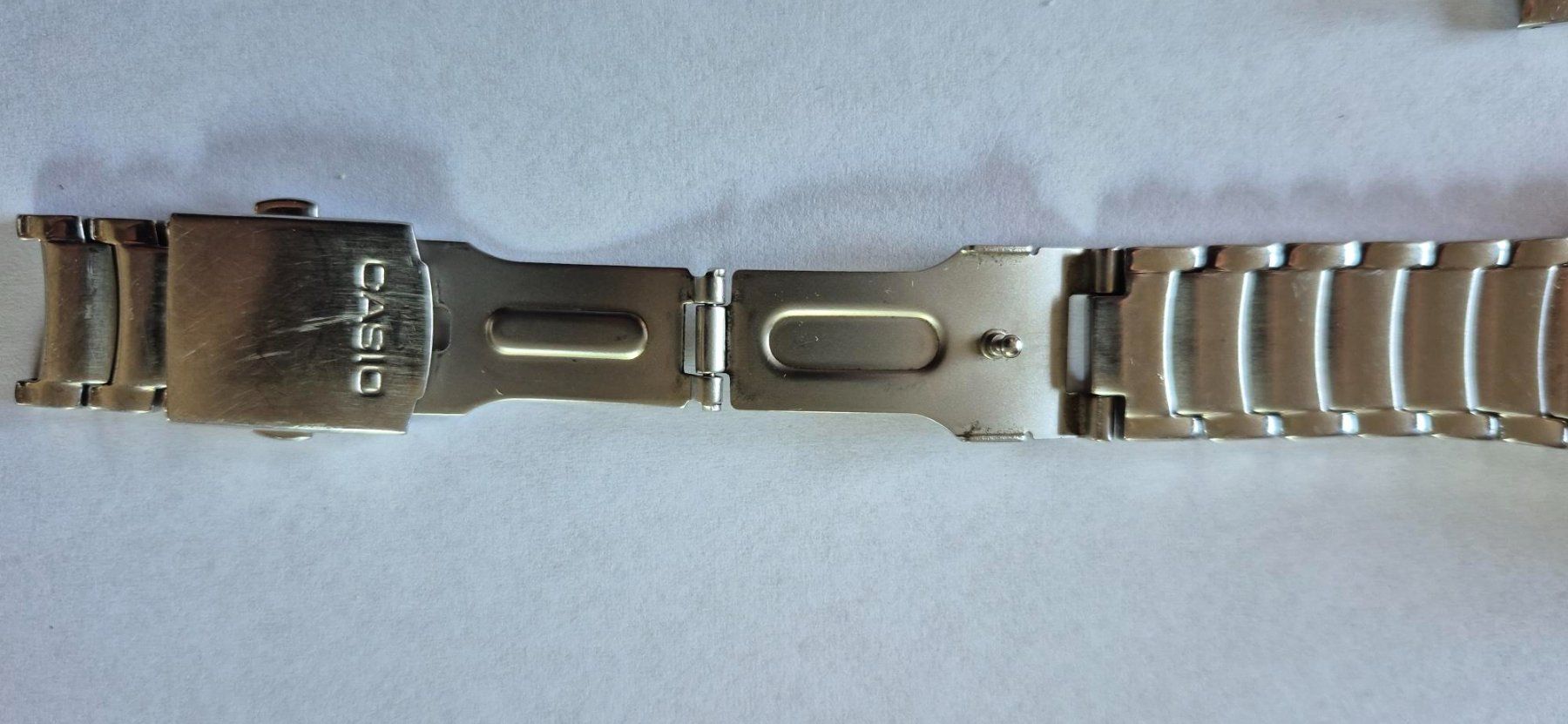 Bracciali & Braccialetti: Uhrenarmband Casio Ersatzteil – Usato da Döttingen venduto da Leopold66 3