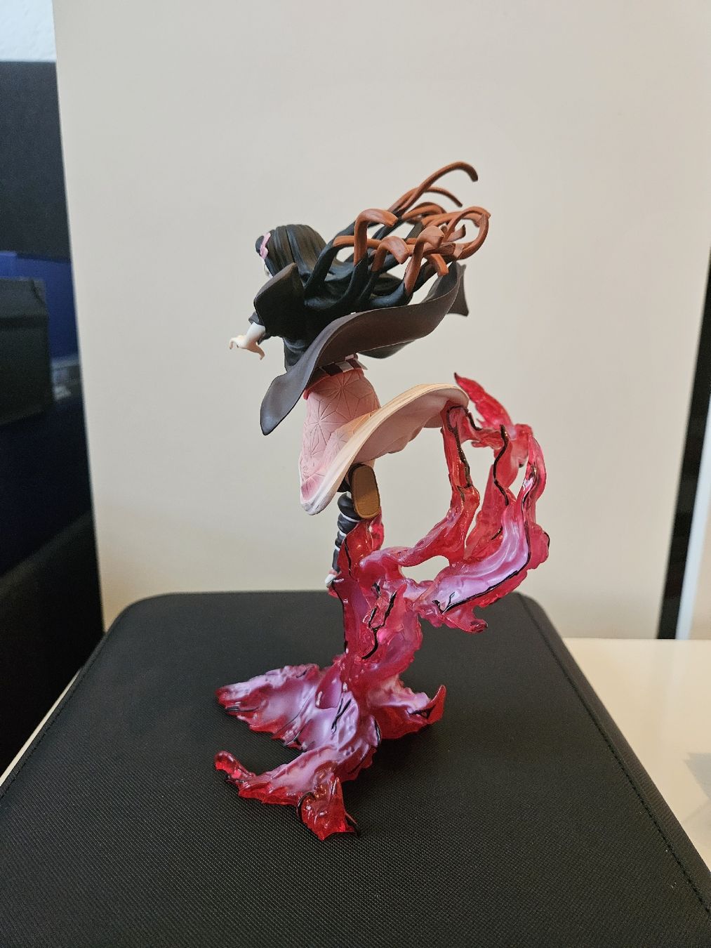 Statuette: Demon slayer Mitsuri und Nezuko – Nuovo (secondo la descrizione) da Rudolfstetten venduto da KingArabi 6