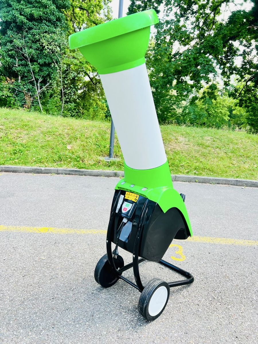 Viking Trinciatrici: Gartenhäcksler VIKING GE 250 – Usato da Urdorf venduto da mas_5wfz 7