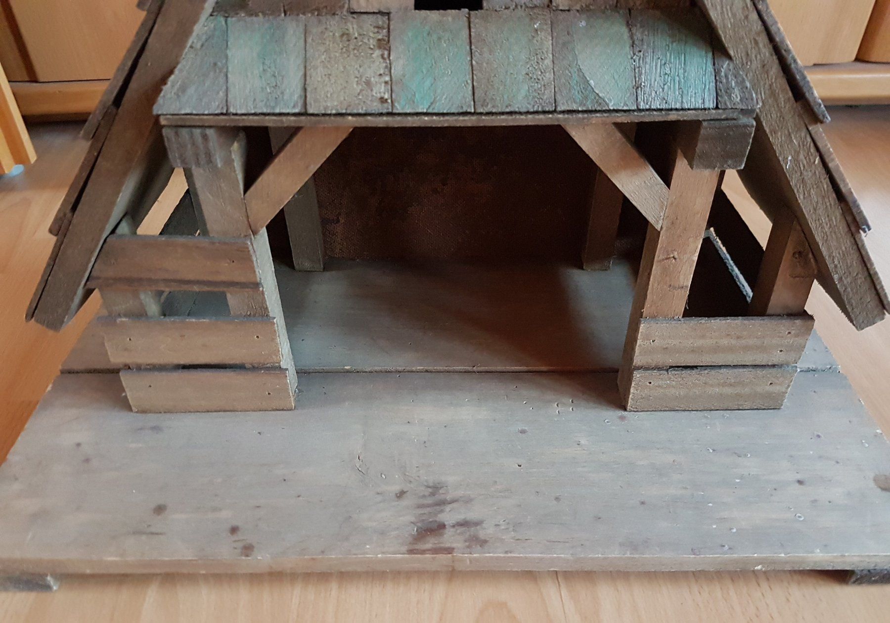 Tutte le decorazioni: KRIPPENGEBÄUDE / STALL / HANDGEFERTIGT – Usato da Sax venduto da prinzenrollen 3