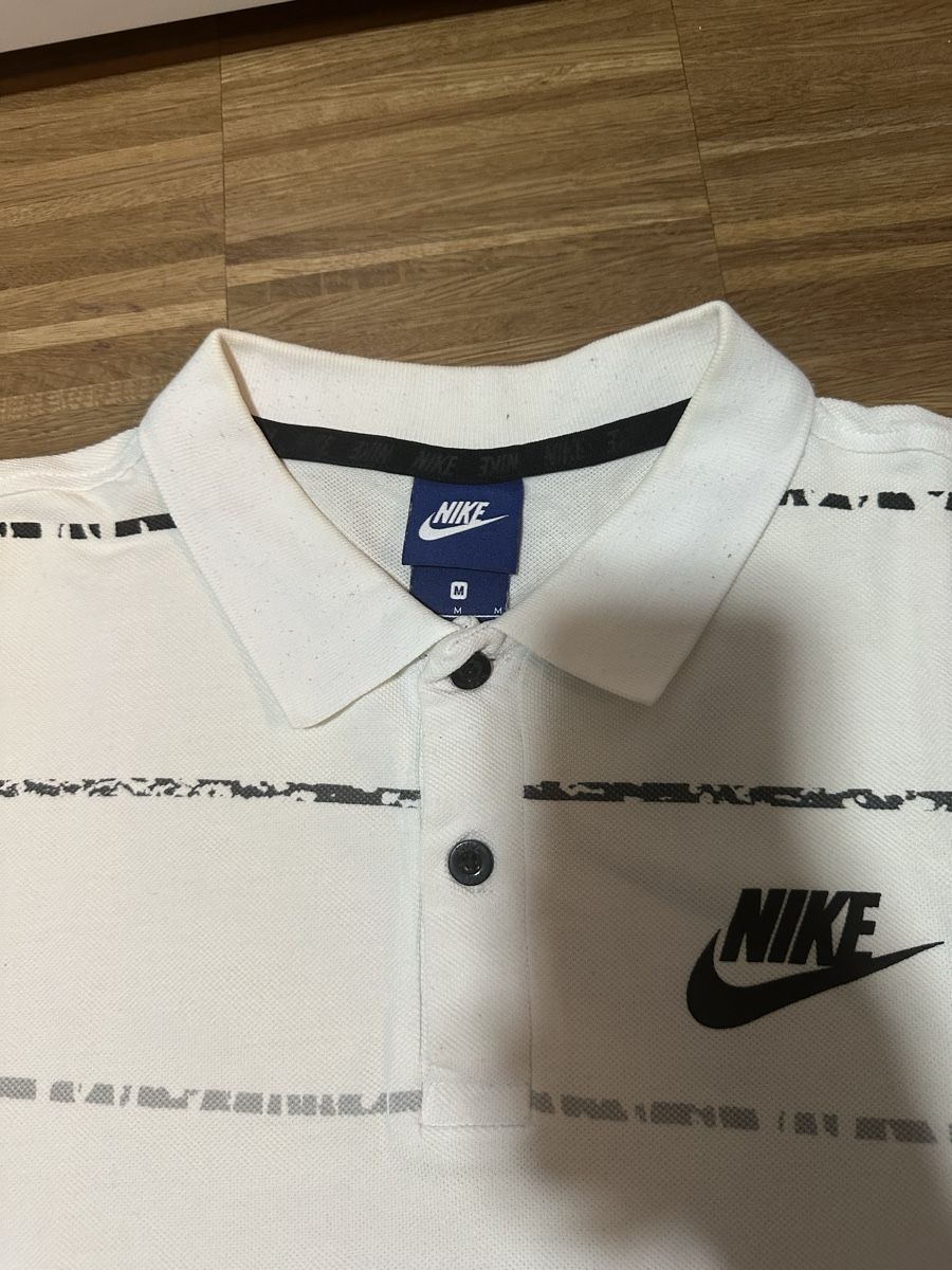 Nike Polos: Polo Nike Herren Grösse M  – Neuf (Voir description) à Basel par Zekoo. 1
