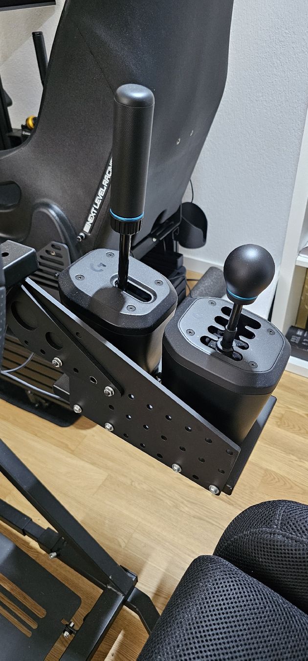 Logitech Controller: komplettes Sim Rig Logitech  – Usato da Schlieren venduto da huiop2 5