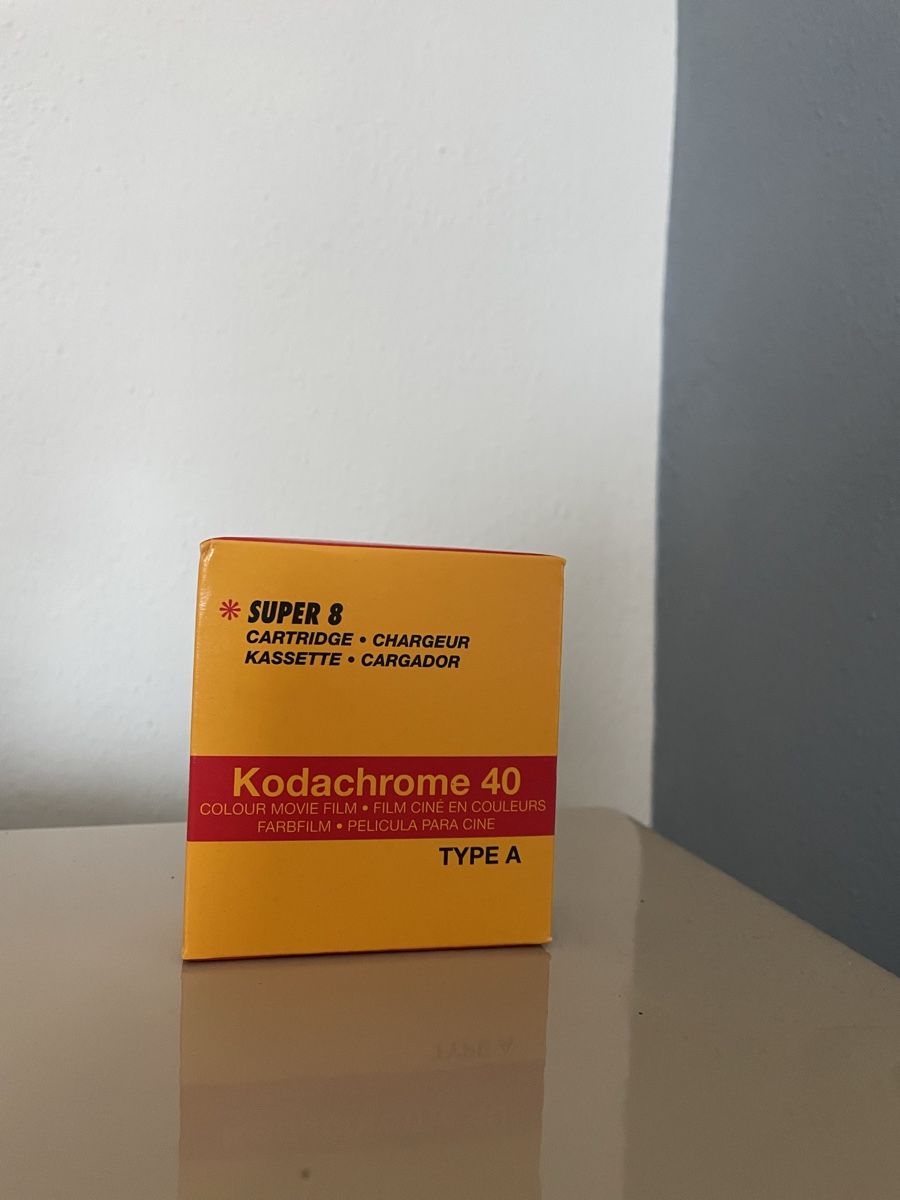 Kompaktkassetten: Super 8 Kassette – Neu und originalverpackt aus Chur von et_voila