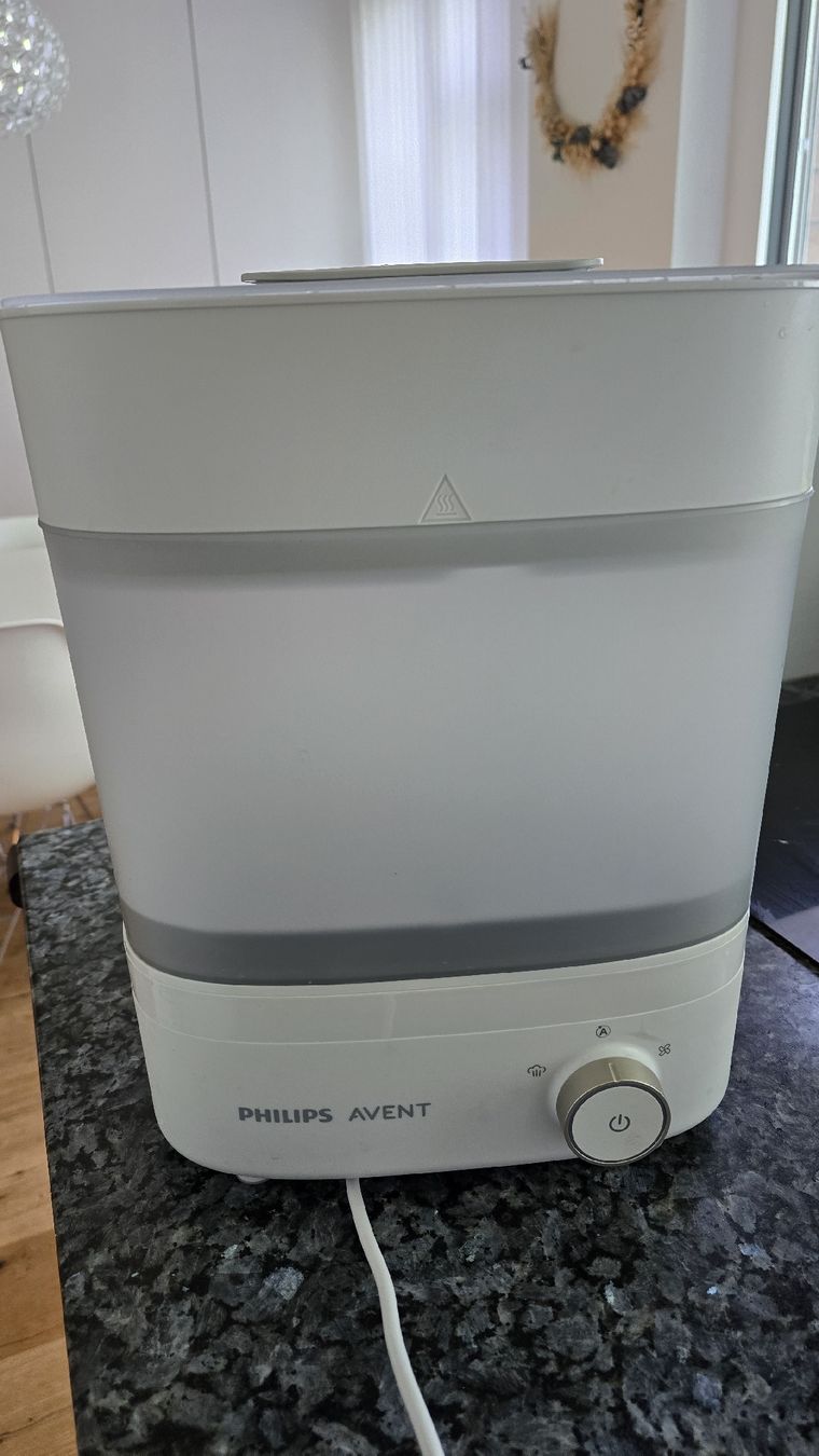 Avent Pasti del neonato: Philips Avent Dampfsterilisator – Usato da Cham venduto da MinuR14