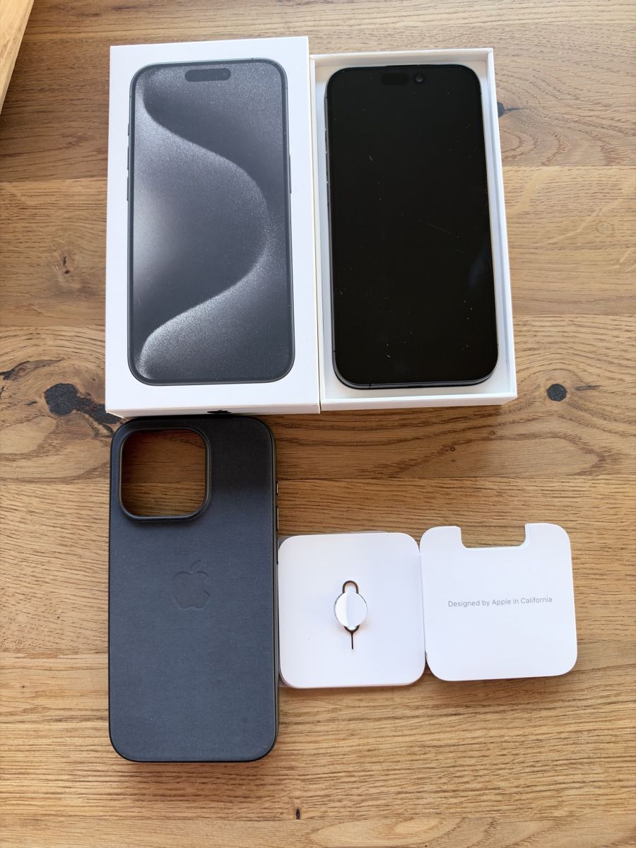 Apple Handys / Smartphones: iPhone 15Pro - Kratzer auf Display – Gebraucht aus Wettingen von lutenus 9