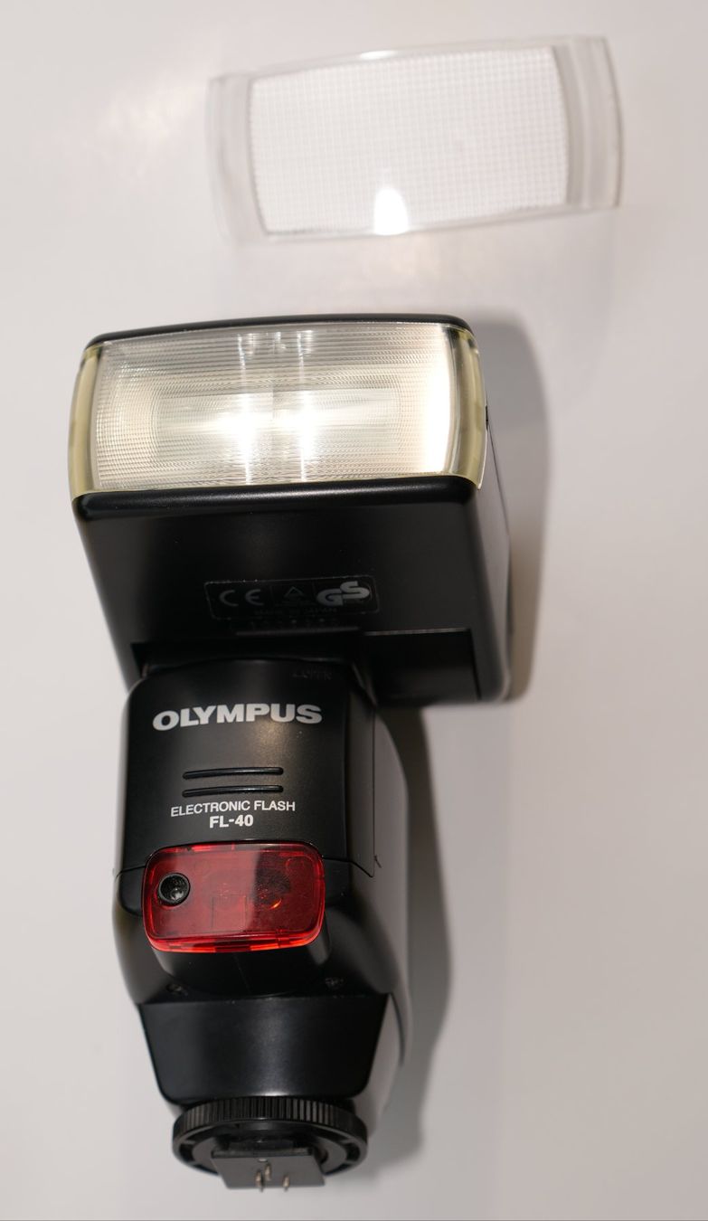 Olympus Flash: Olympus FL-40 Kamerablitzgerät - Top Zustand – Usato da Murten venduto da wilma485 7