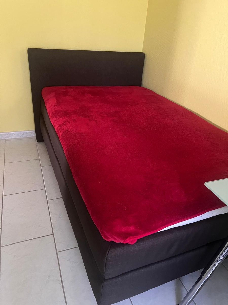 Betten: Bett – Gebraucht aus Stansstad von Steinbock_3963 2