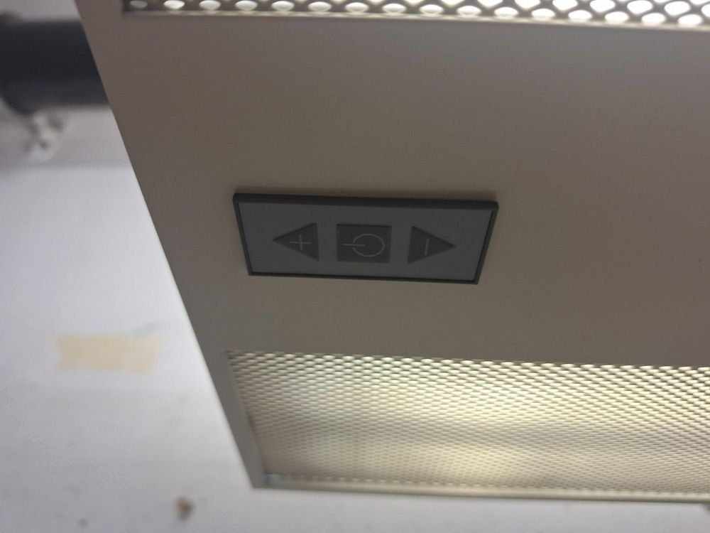 Lampen: Stehlampe weiss Metall dimmbar – Gebraucht aus Glattbrugg von majuska01 2