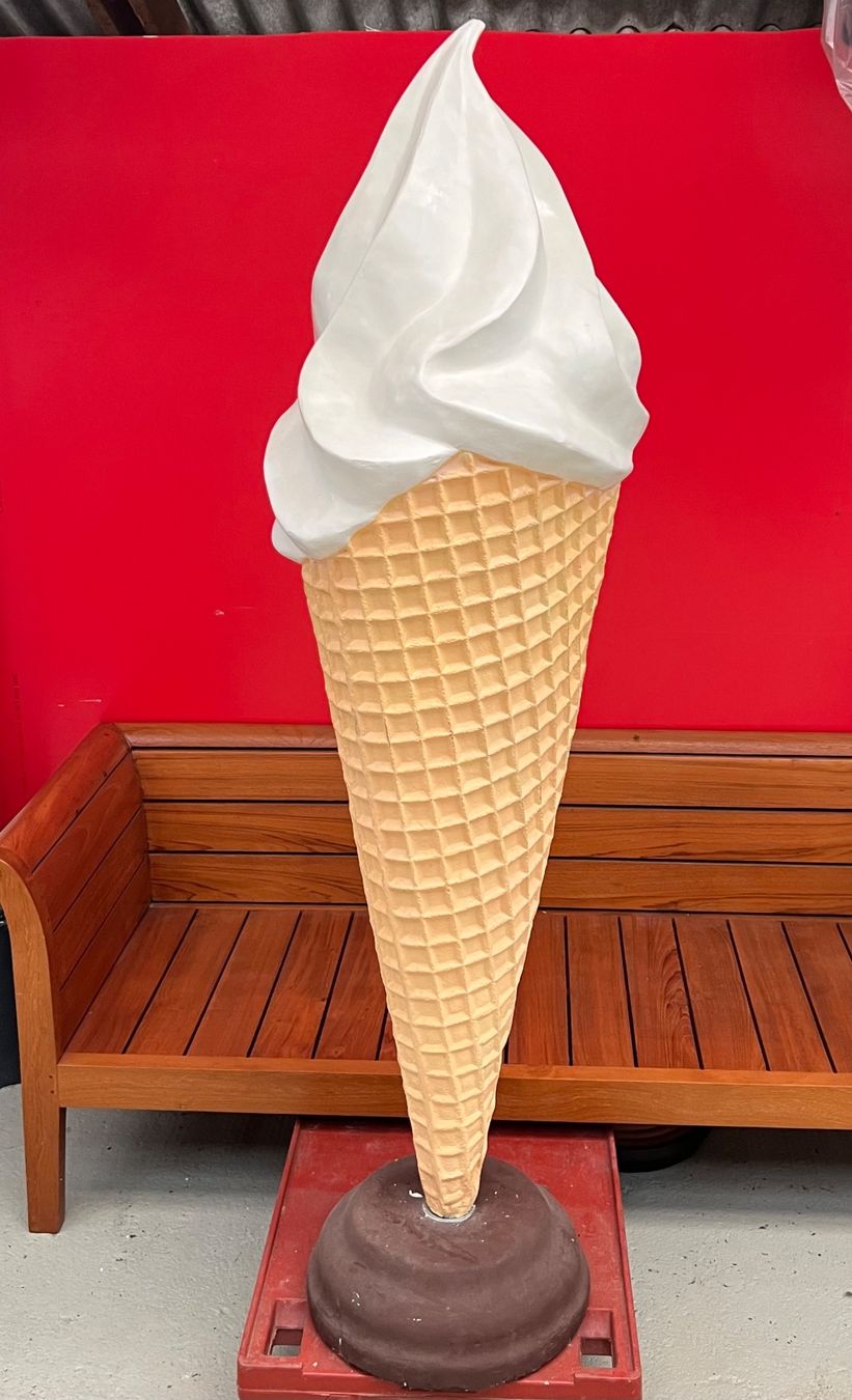 Insegne: Werbetafel  Gelatto XXL – Usato da Steffisburg venduto da Tornado107