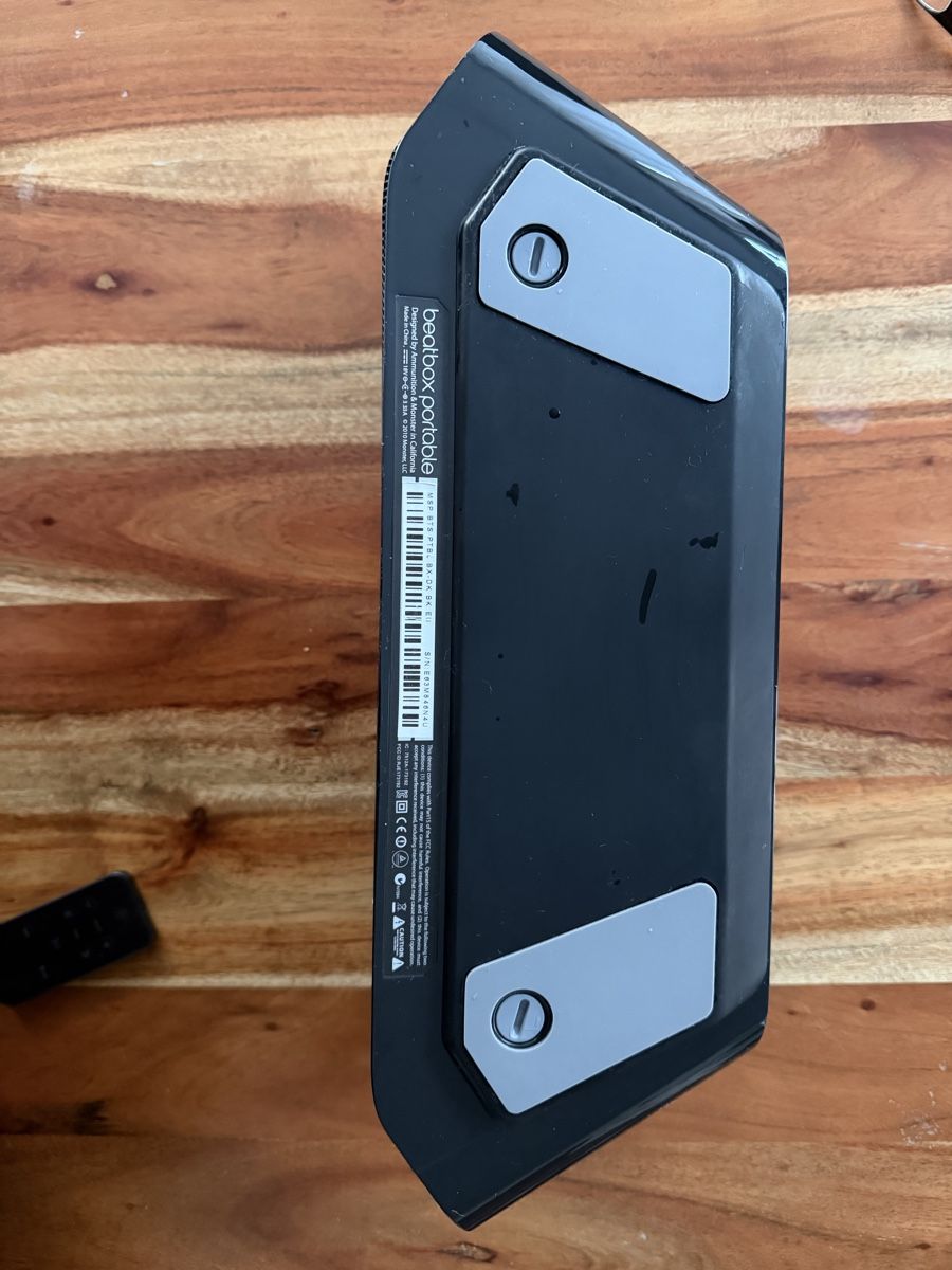Beats Casse acustiche: Beats by Dr. Dre Beatbox Portable Lautsprecher, schwarz – Usato da Widnau venduto da Doctor_Hemp 5