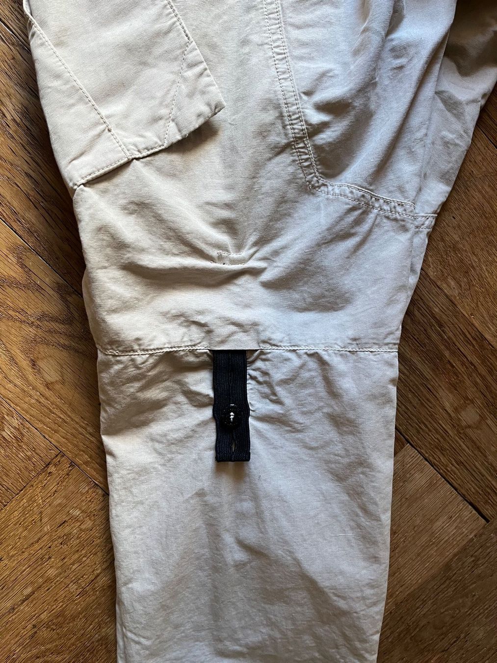 Pantaloni: STONE ISLAND / SHADOW PROJECT pantalon cargo – Usato da LAUSANNE venduto da PUMPERNICKEL3 2