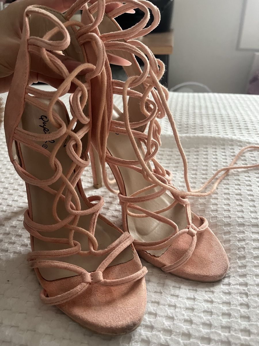 Scarpe da donna: Sandalen mit Absatz, Grösse 37, Pfirsichfarbe – Usato da Arch venduto da sibylle.anne 2