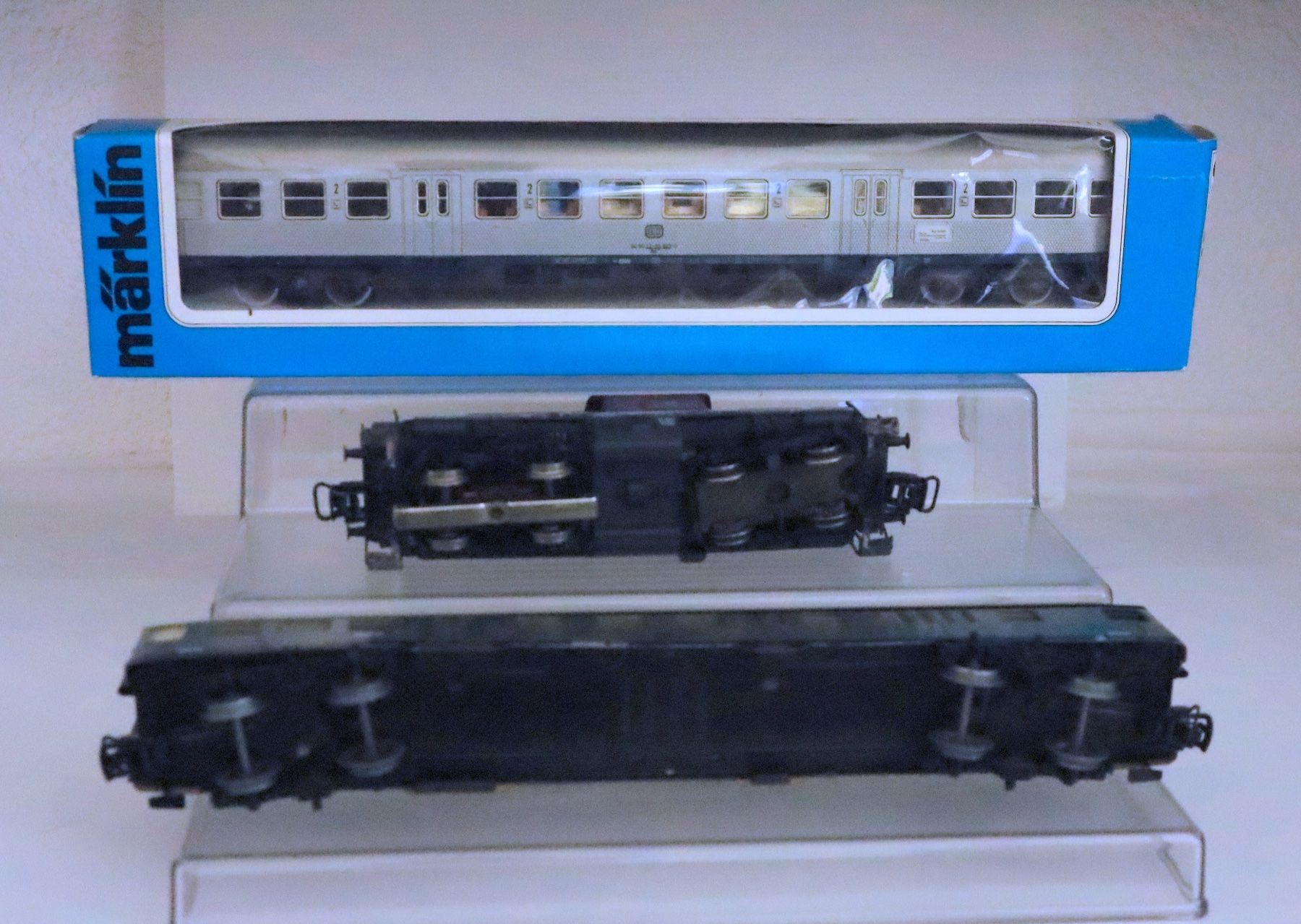 Märklin Modelleisenbahnen: Märklin PERSONEN WAGEN KOMPOSITION – Gebraucht aus Ipsach von locky55 1