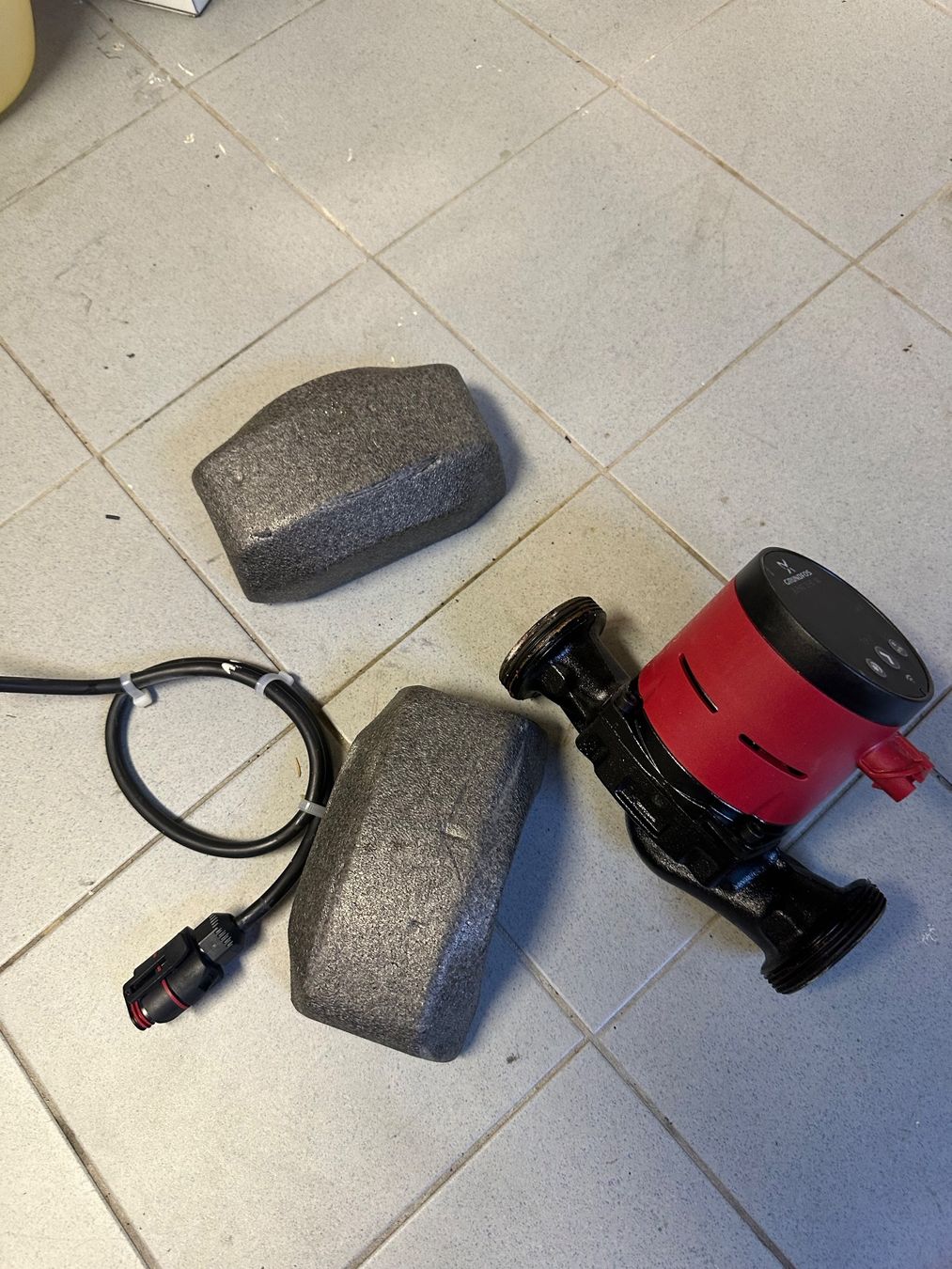 Grundfos Riscaldamento: Grunfos Alpha 2 32-60  180 – Usato da Murgenthal venduto da Aandrea1 1