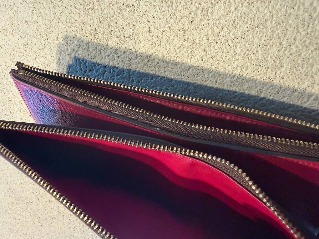 Portamonete: Louis Vuitton Adele Wallet Monogram Fuchsia – Usato da Uhwiesen venduto da Zenzin 3