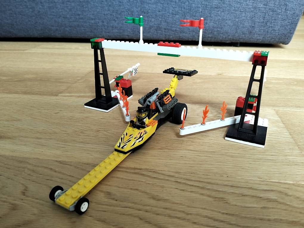 Giocattoli: Dragster Lego – Usato da Locarno venduto da gab_22kt