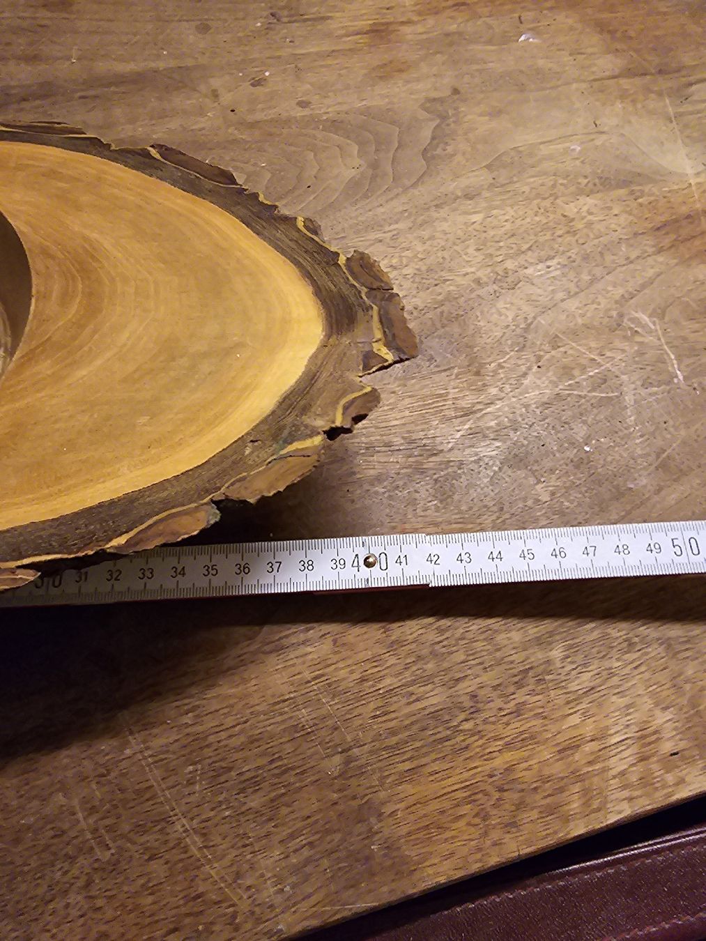 Holzartikel: Holz-Wanduhr Baumscheibe Handarbeit (D) – Gebraucht aus Rorschach von TimelessTrading 1