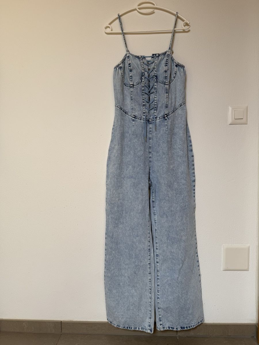 Shein Tute: Jumpsuit aus Denim – Nuovo e nell'imballaggio originale da Sigriswil venduto da ck56 2