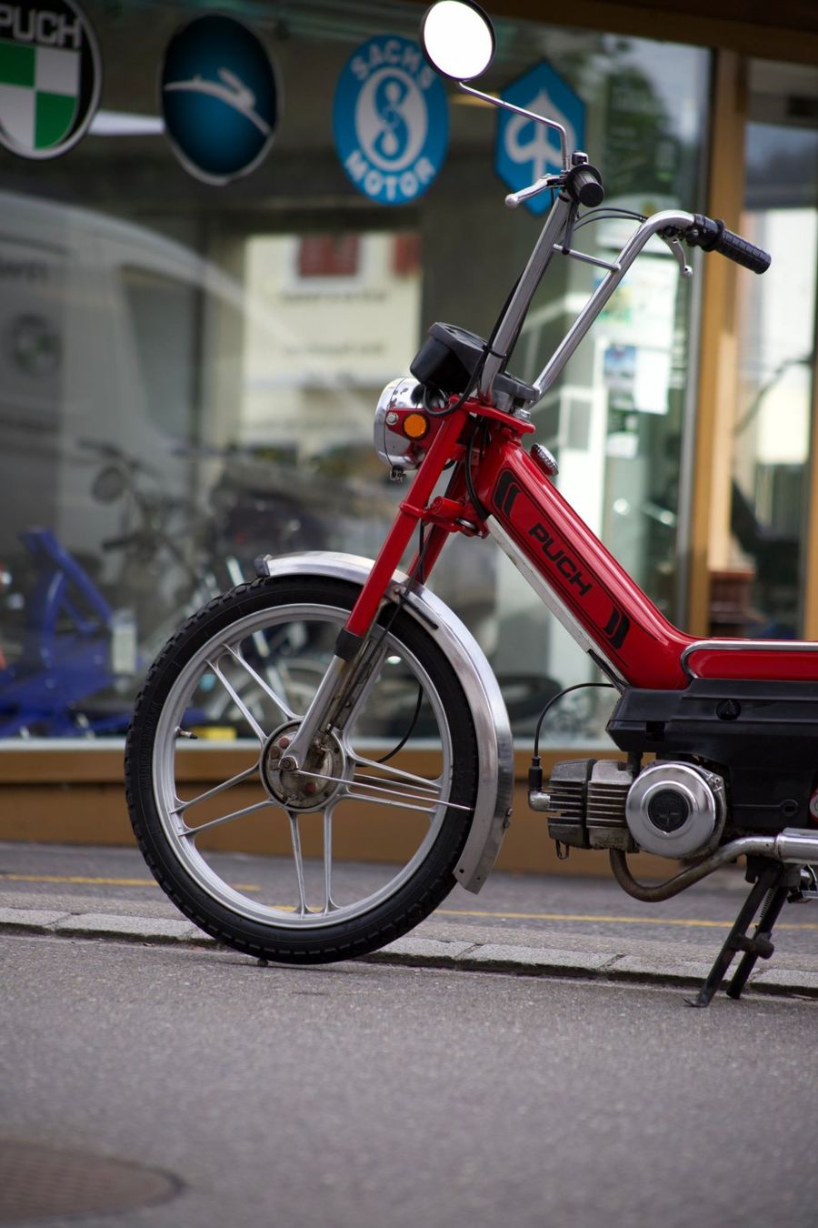 Puch Ciclomotori: Puch Maxi S mit Ausweis – Usato da Schmerikon venduto da Mofaparts 1