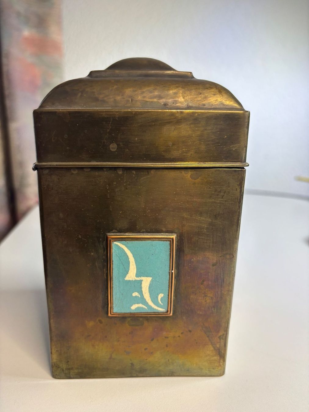 Tutte le decorazioni: Dose Messing mit Motiven (Emaille?) – Usato da Plasselb venduto da Mike760 1