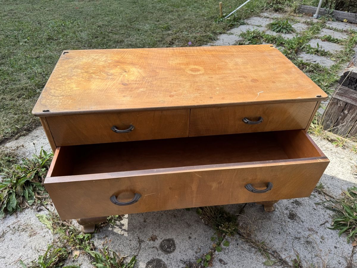 Cassettiere: Kommode Holz hell mit Schubladen, gebrauchter Zustand – Usato da Le Sentier venduto da flo_dcg6 2